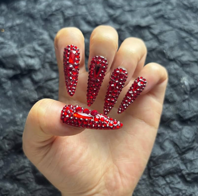 Lady Danger Nail Set